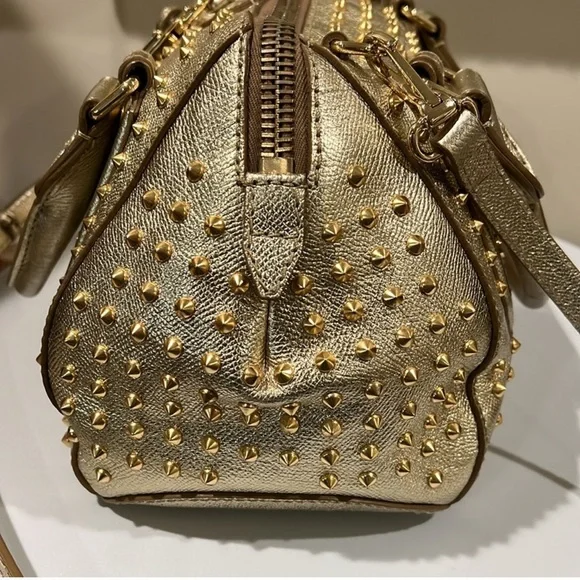 Burberry Gold Studded Blaze Handle Bag Handbag with Strap - Picture 8 of 16